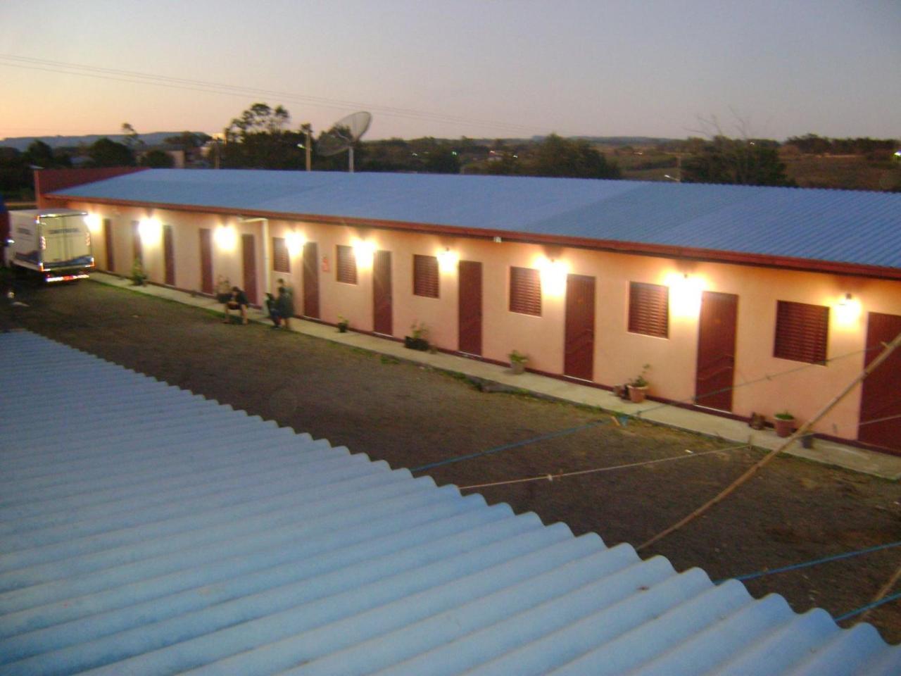 Cavalo Branco Hotel São Vicente do Sul Exterior photo